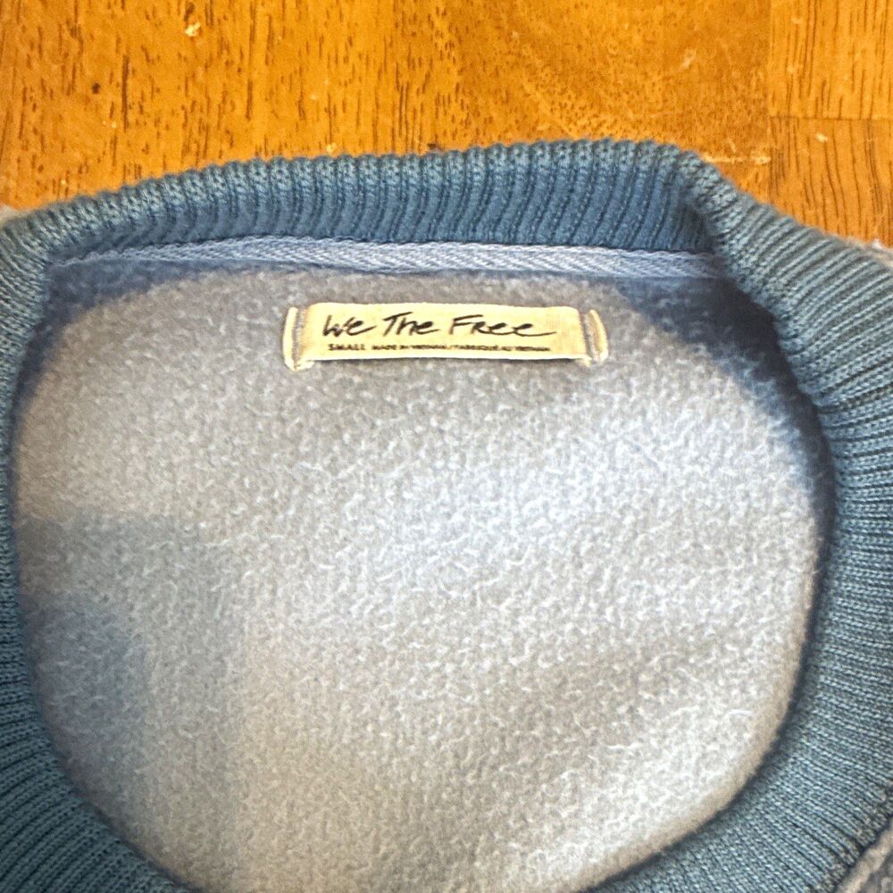 We The Free Blue Fleece Pullover Sweatshirt Women’s Sz S Crew Neck Long Sleeve